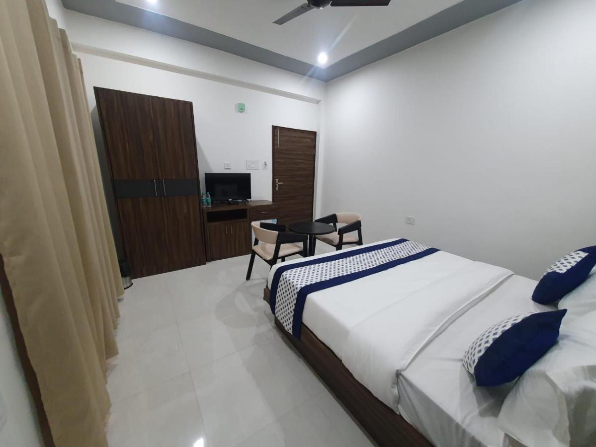 Kds Residency Hotel Greater Noida Kültér fotó