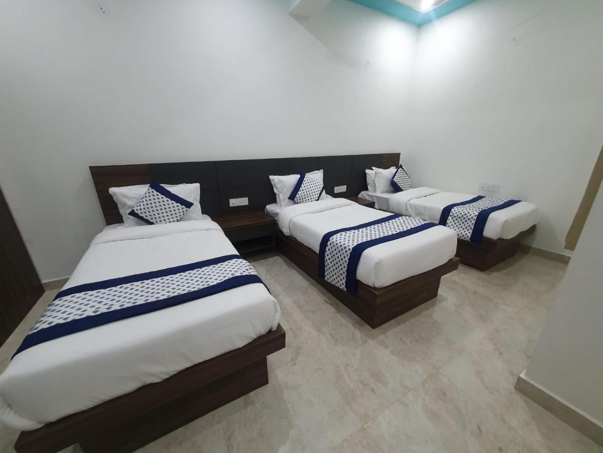 Kds Residency Hotel Greater Noida Kültér fotó