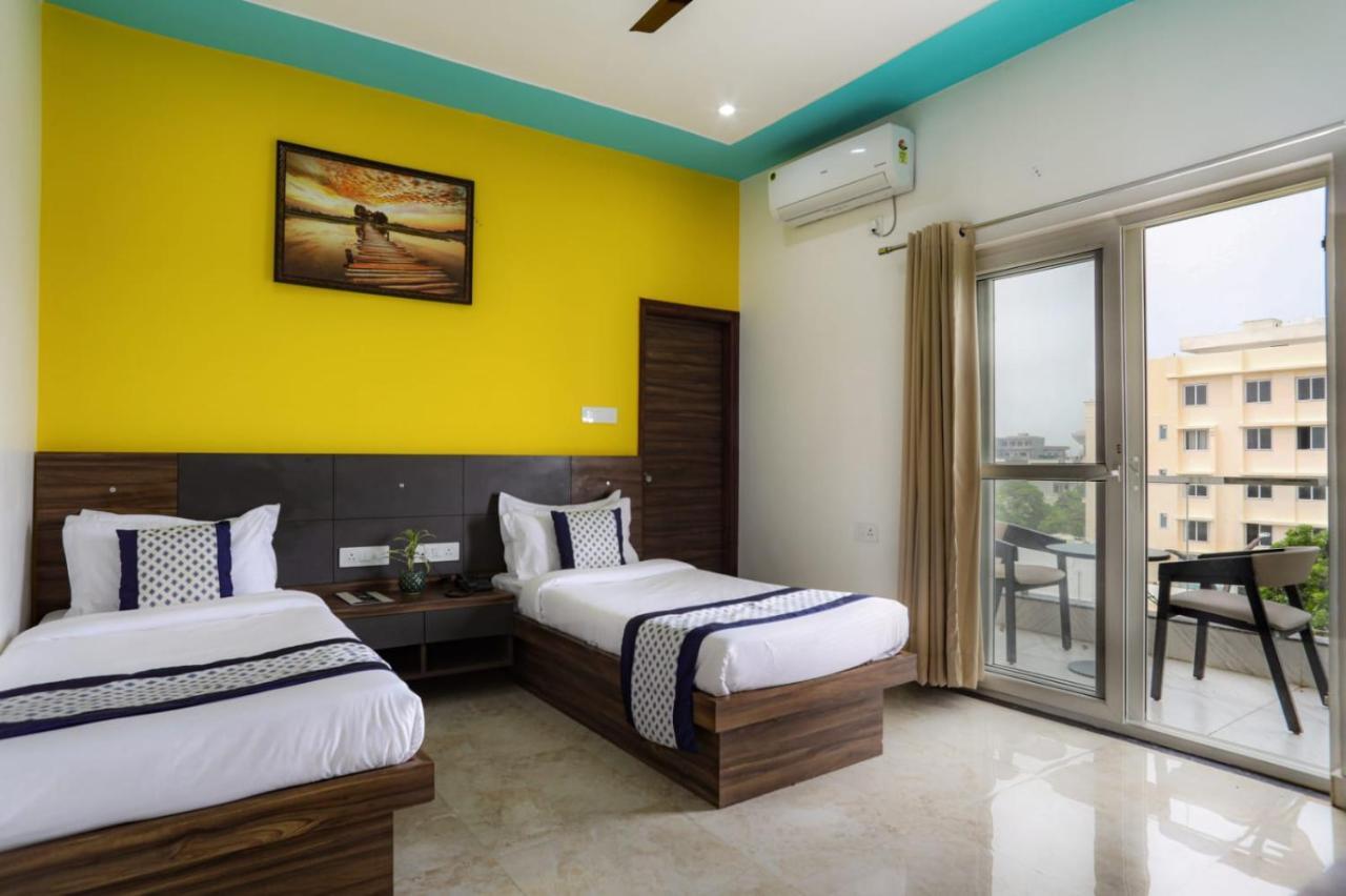 Kds Residency Hotel Greater Noida Kültér fotó
