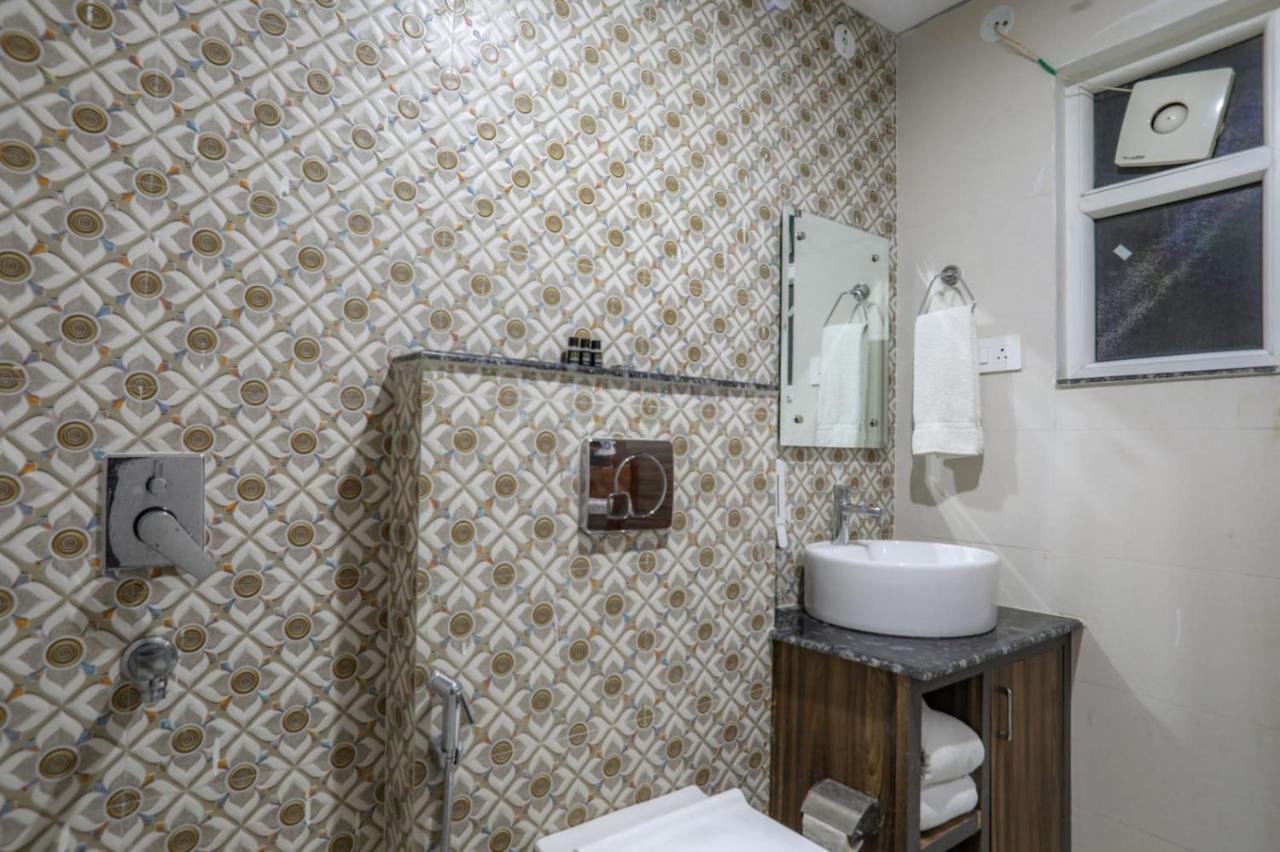 Kds Residency Hotel Greater Noida Kültér fotó